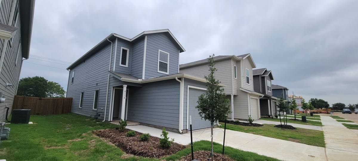 House for rent at 4116 Belmont Dr, Aubrey, TX 76227