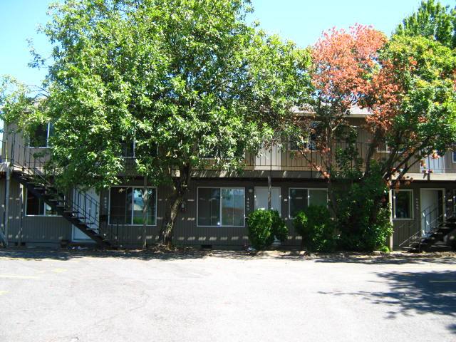 Apartment for rent at 4440-4450 SE 26th Ave, Portland, OR 97202