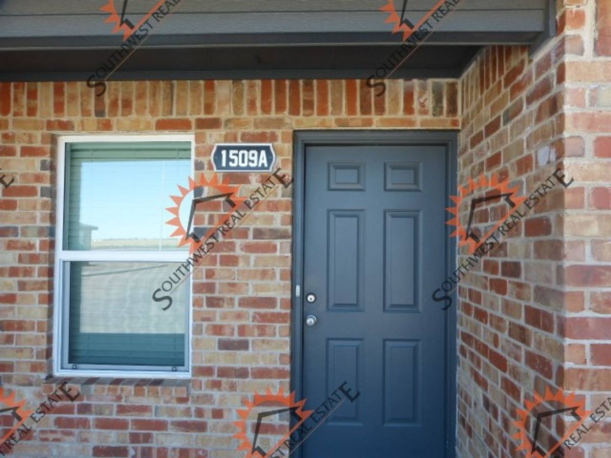 Apartment for rent at 1509 W Llano Estacado, Clovis, NM 88101