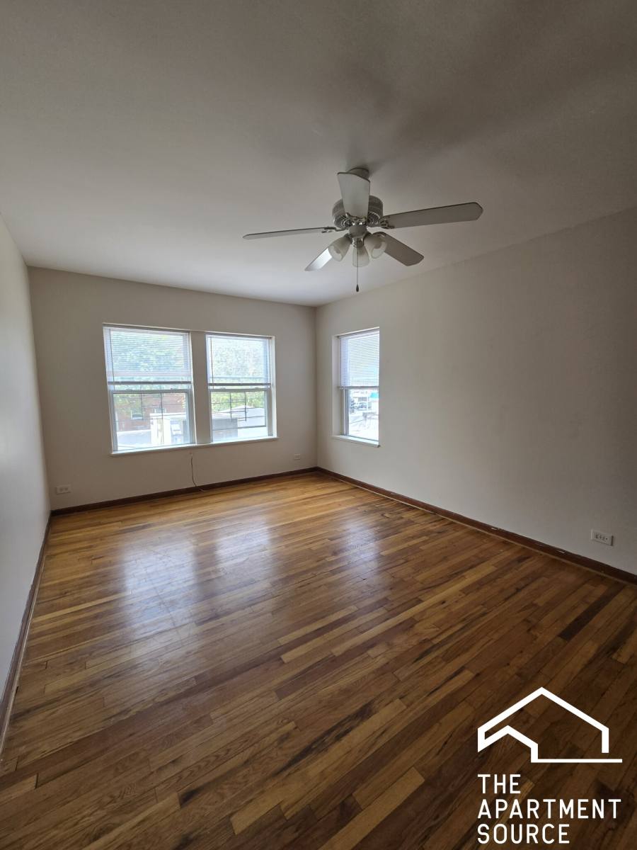 Apartment for rent at 3159 W Argyle St #2S, Chicago, IL 60625
