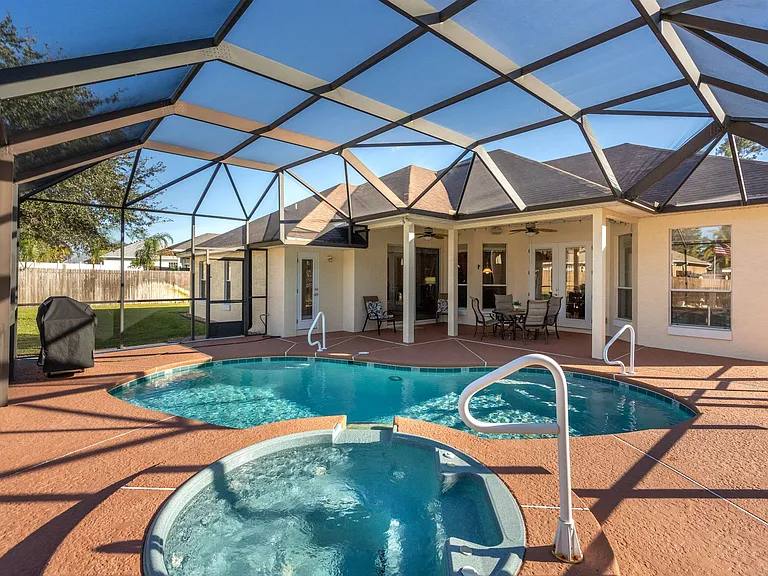 House for rent at 184 Cacique Dr, Saint Augustine, FL 32086