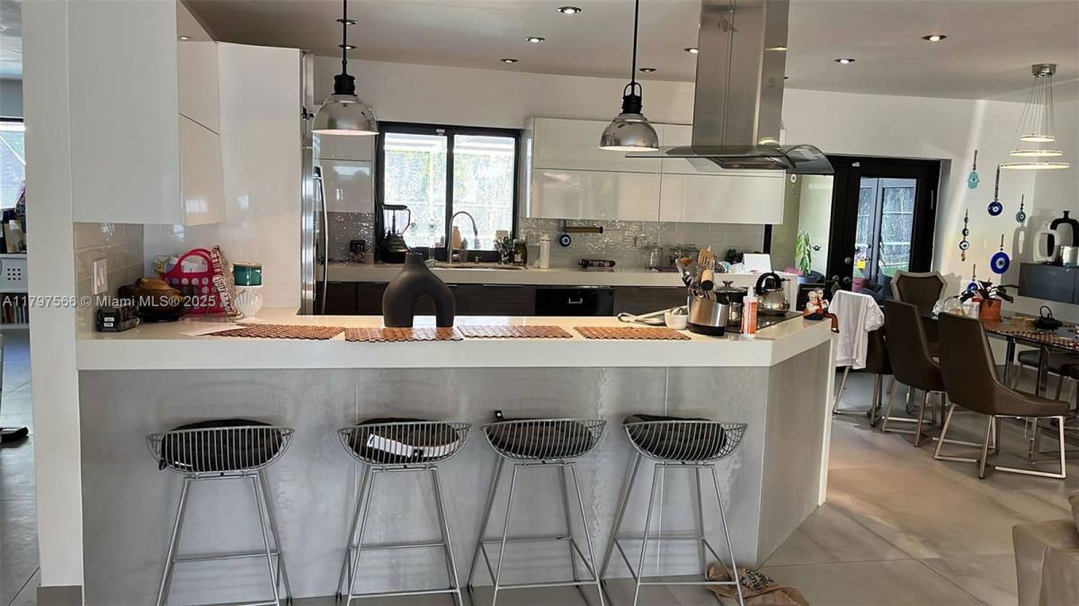 House for rent at 20375 NE 22nd Place, Miami, FL 33180