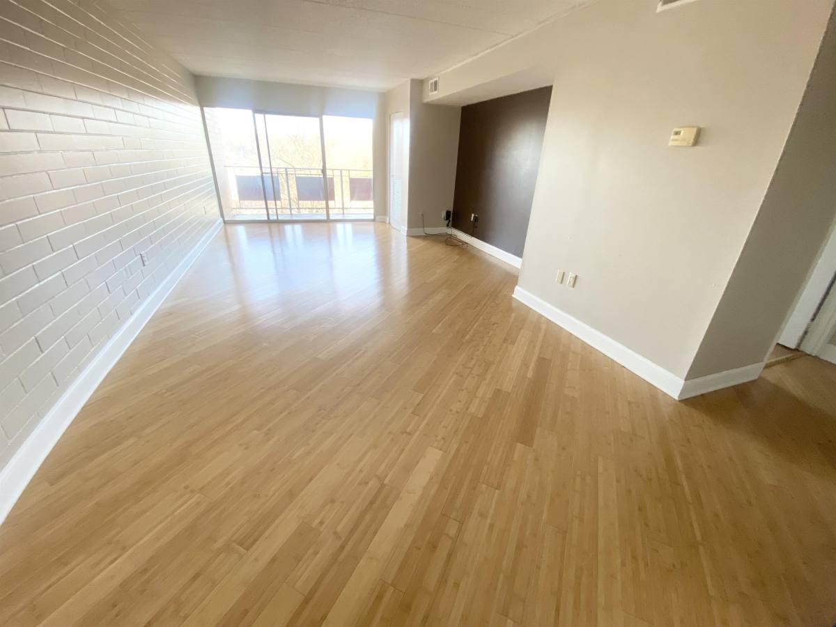 Apartment for rent at Chateaugay, 500 Hoodridge Dr, Pittsburgh, PA 15234
