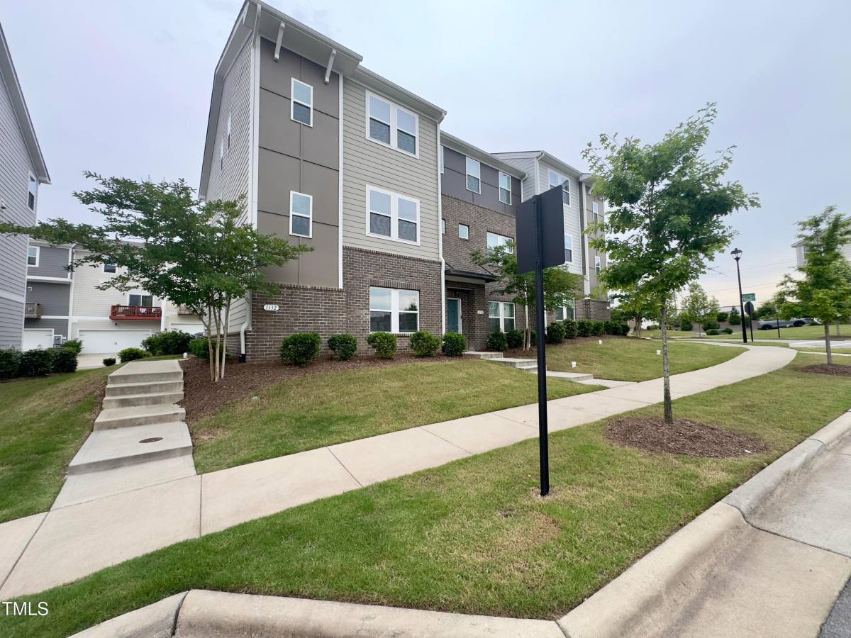 Townhouse for rent at 1132 Brickfield Dr, Cary, NC 27519