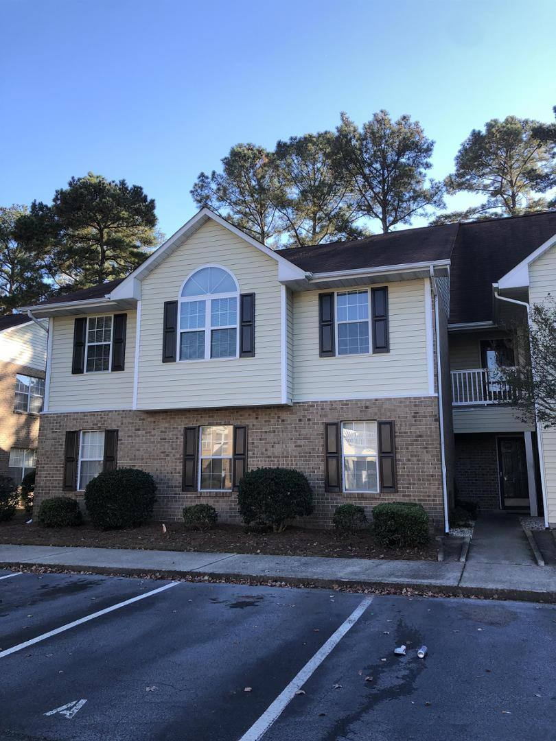 Condo for rent at Forbes Woods, 2932 Mulberry Lane, Greenville, NC 27858
