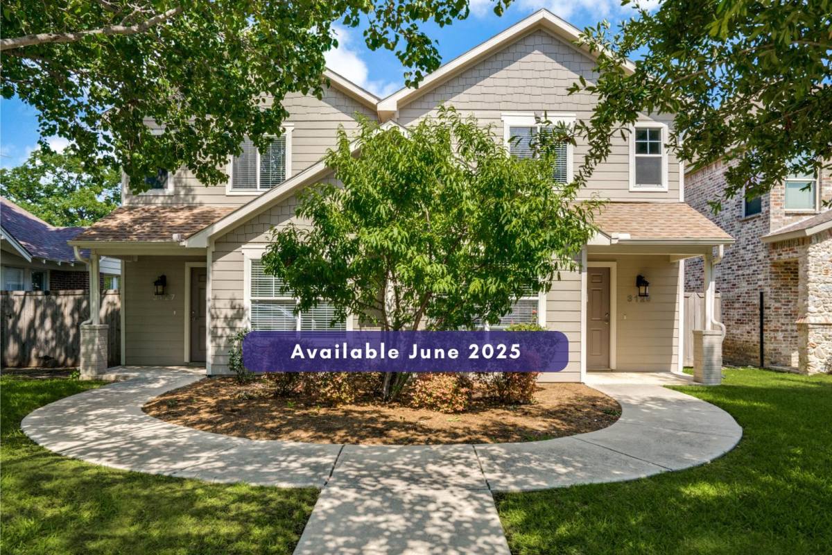 Townhouse for rent at Bluebonnet Place, 3127 Lubbock Ave, Fort Worth, TX 76109