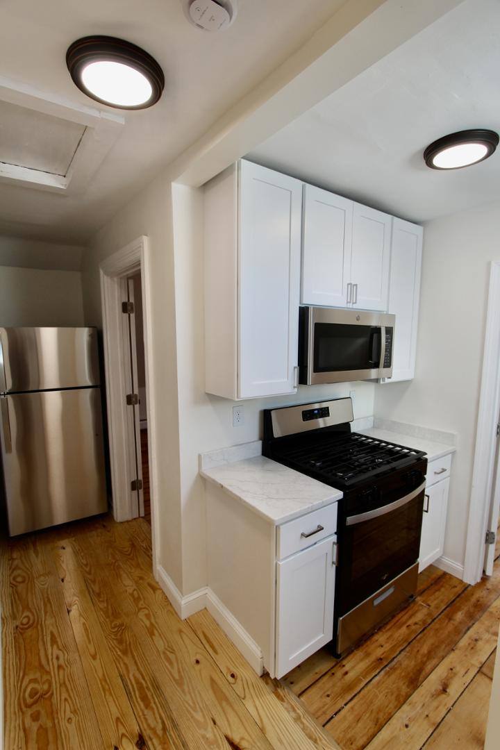 Apartment for rent at 81 Summer St #3W, New Bedford, MA 02740