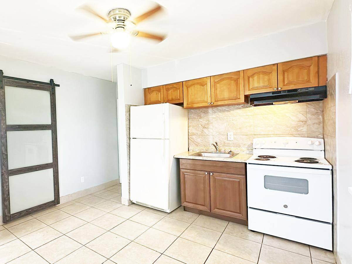 Apartment for rent at 100 NW 30th Ave #10, Fort Lauderdale, FL 33311