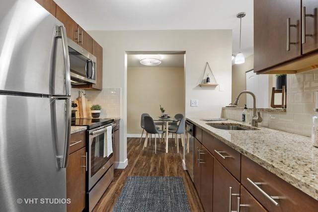 Apartment for rent at 51 Kensington Circle #208, Wheaton, IL 60189