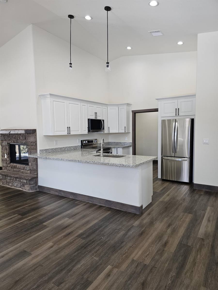 Townhouse for rent at 2850 W Villa Loop #1, Show Low, AZ 85901