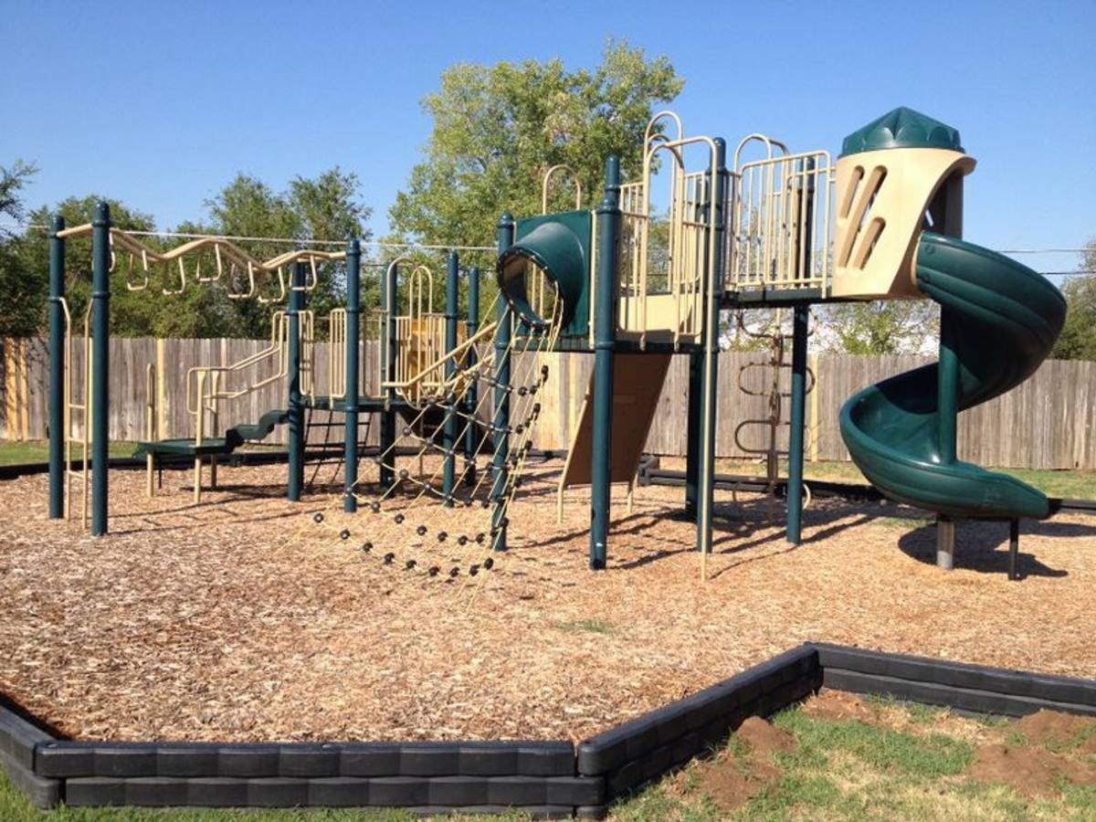 Apartment for rent at 411 W K Place, Jenks, OK 74037