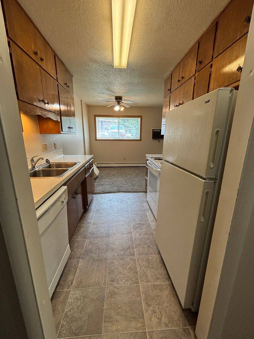 Apartment for rent at 515 30th Ave N, Fargo, ND 58102