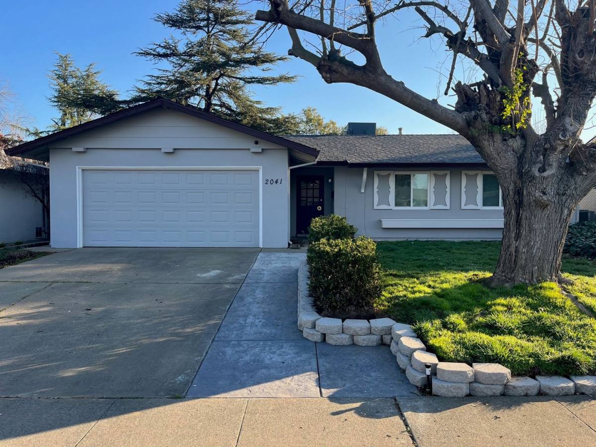 House for rent at 2041 Van Nuys Way, Rancho Cordova, CA 95670