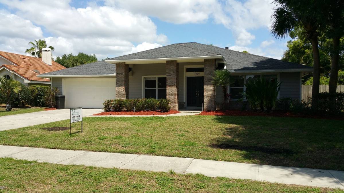House for rent at 7800 Pointview Circle, Orlando, FL 32836