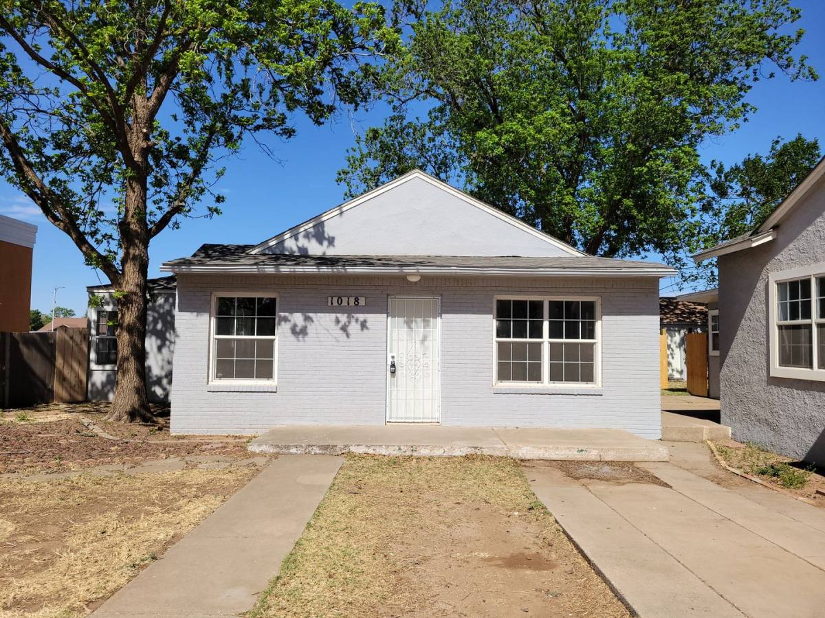 Apartment for rent at 1018-1020 Pile St, Clovis, NM 88101