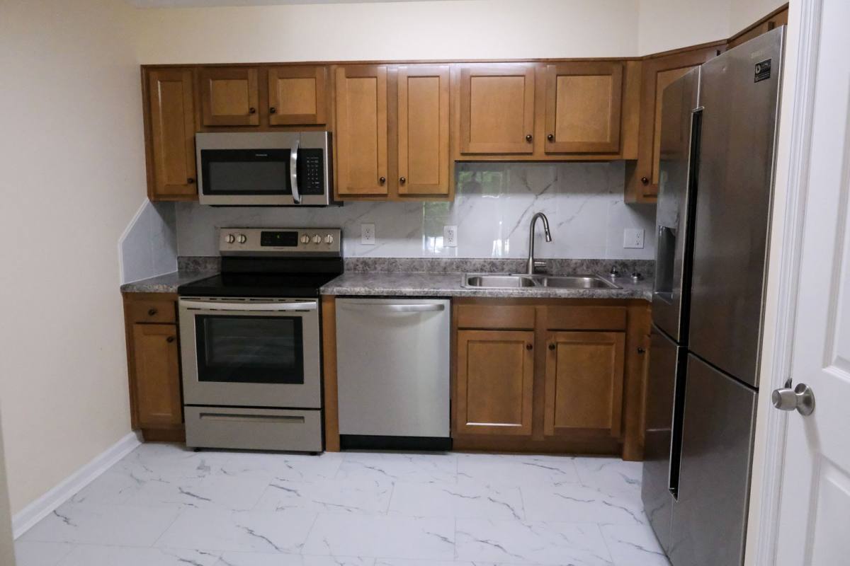 Apartment for rent at 90 Elliot Rd, East Greenbush, NY 12061