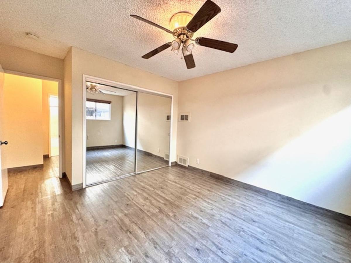 Apartment for rent at 4458 Woodman Ave, Sherman Oaks, CA 91423
