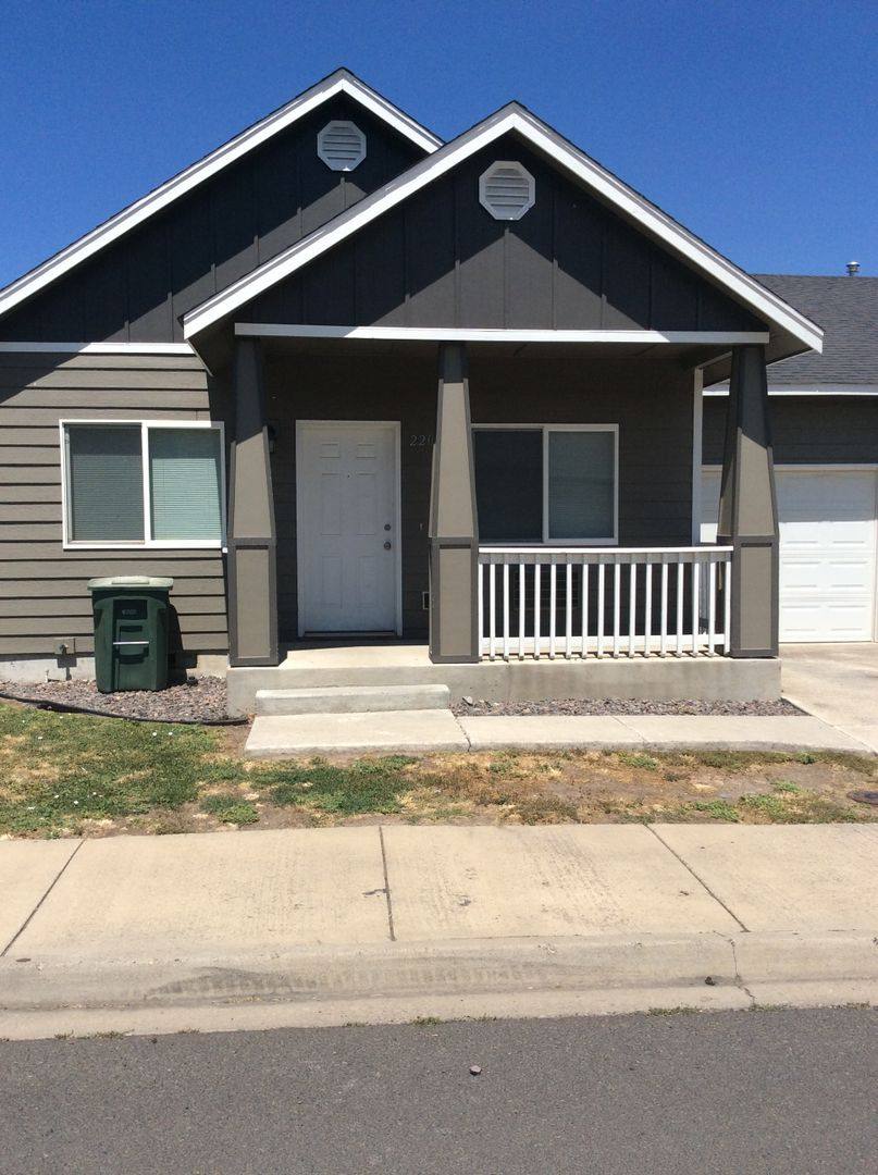 House for rent at 2205 Jakob St, La Grande, OR 97850