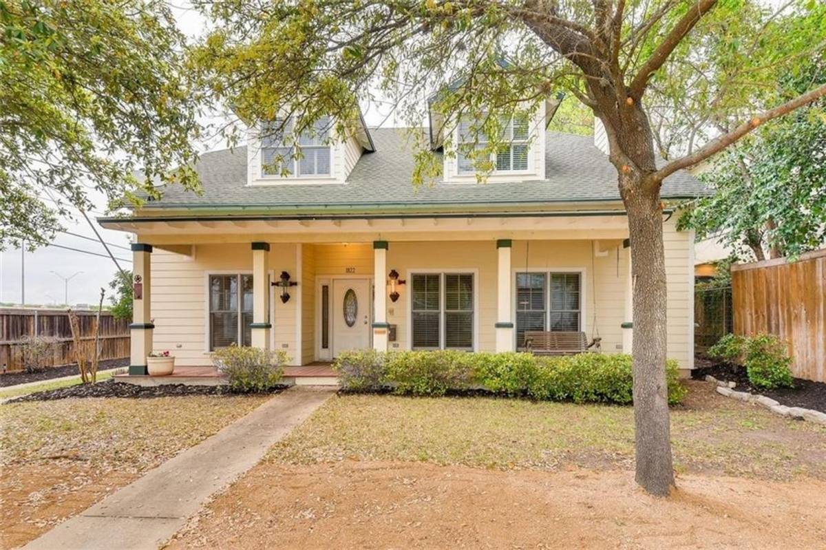 Apartment for rent at 1822 W 11th St, Austin, TX 78703