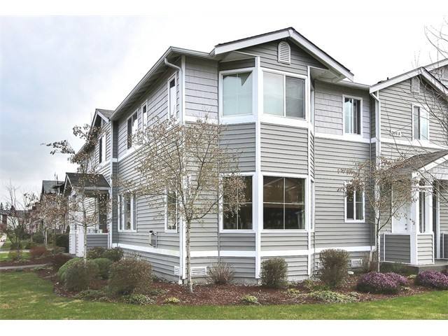 Condo for rent at 2050 A Garry Oaks Ave, Dupont, WA 98327