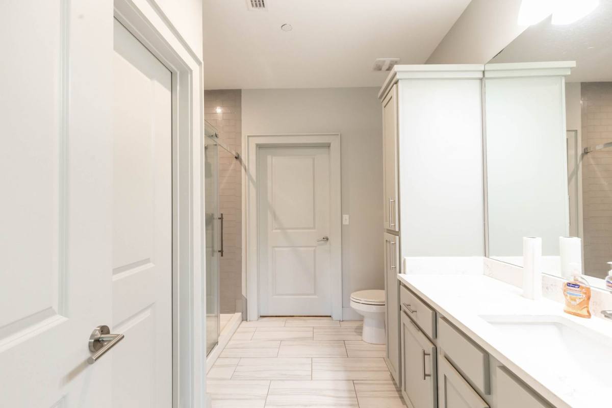 Condo for rent at 2501 Bienville Blvd, Ocean Springs, MS 39564
