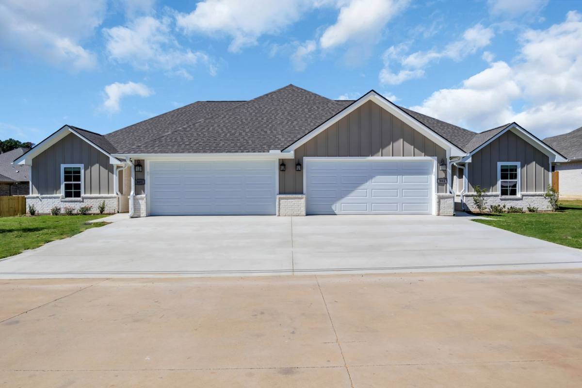 Townhouse for rent at 11500 Noble Young Blvd, Tyler, TX 75709