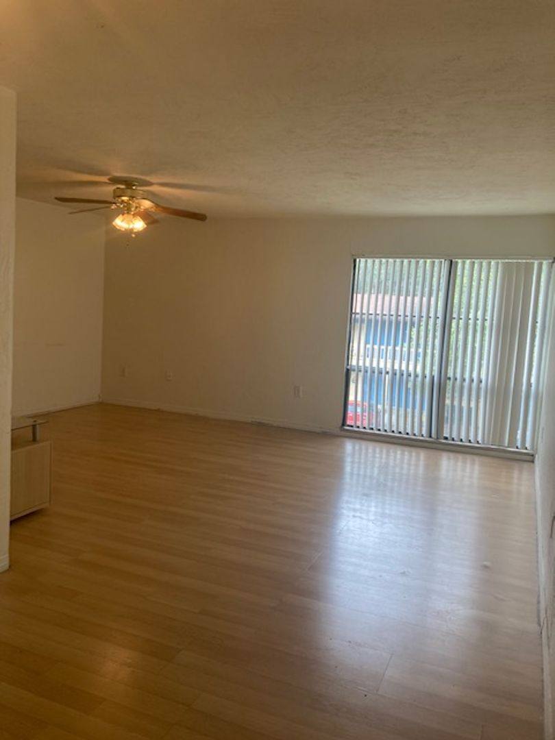 Condo for rent at 2811 SW Archer Rd, Gainesville, FL 32608