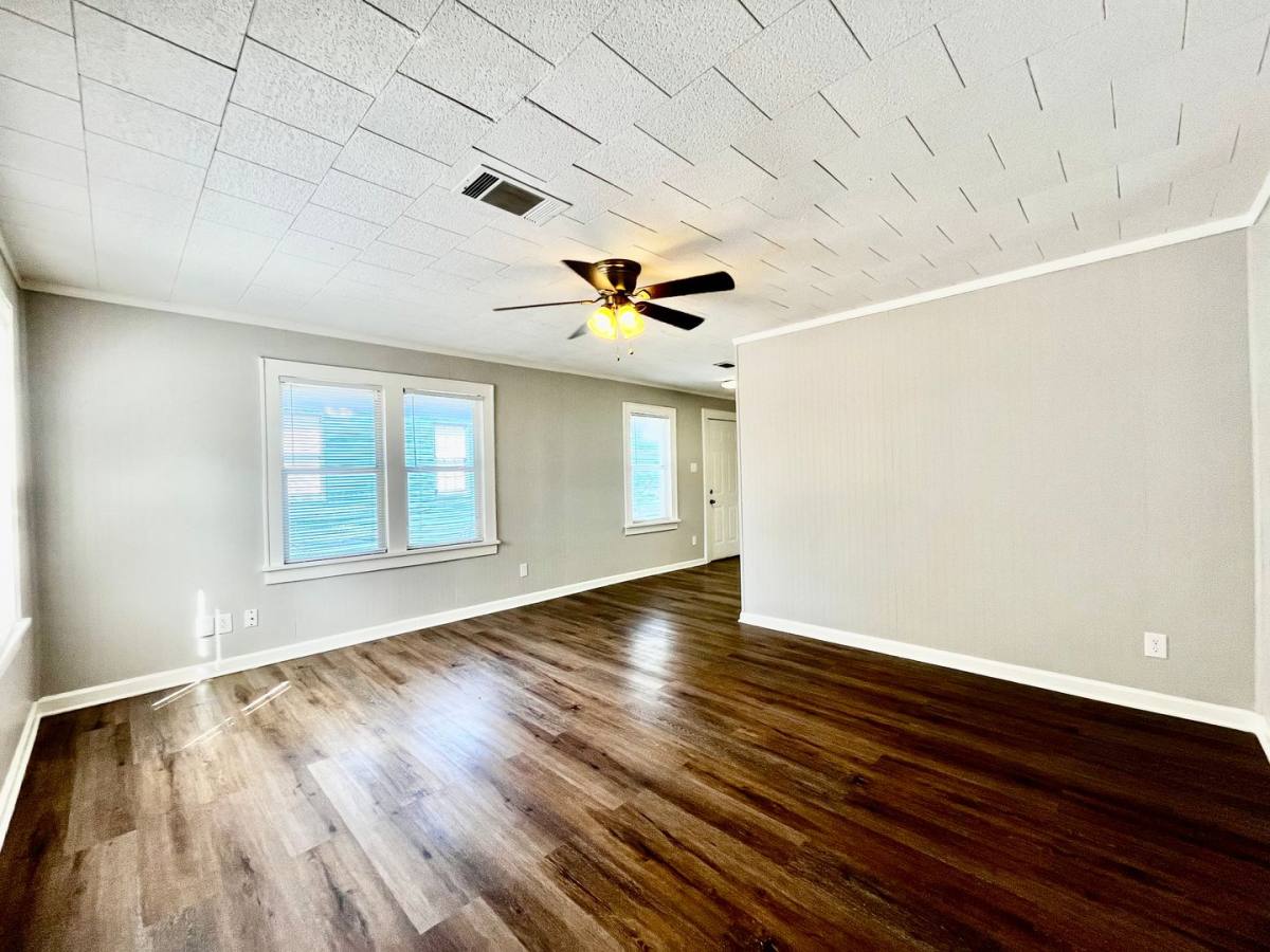 Apartment for rent at 1410 Greenwood Ave, Hot Springs National Park, AR 71913