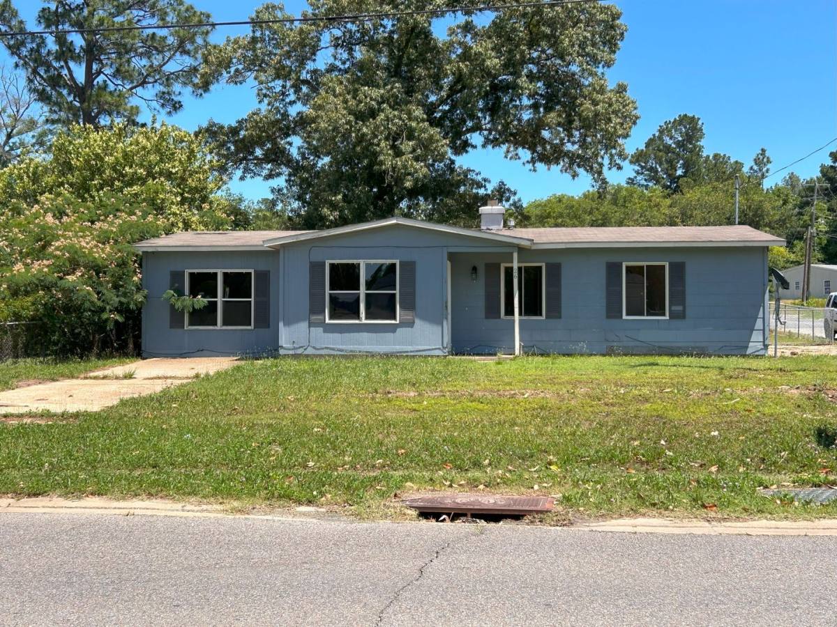 House for rent at 26 Kurthwood Rd, Leesville, LA 71446