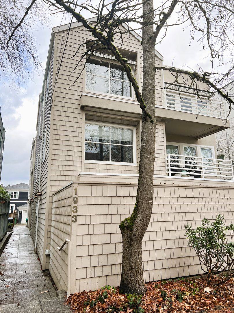 Townhouse for rent at 1933 42nd Ave E, Seattle, WA 98112