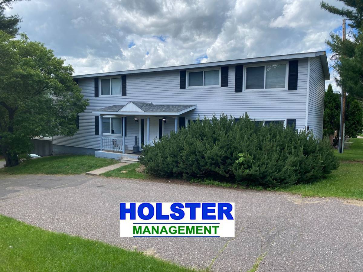 Apartment for rent at 1598 N 3rd Ave, Wausau, WI 54401