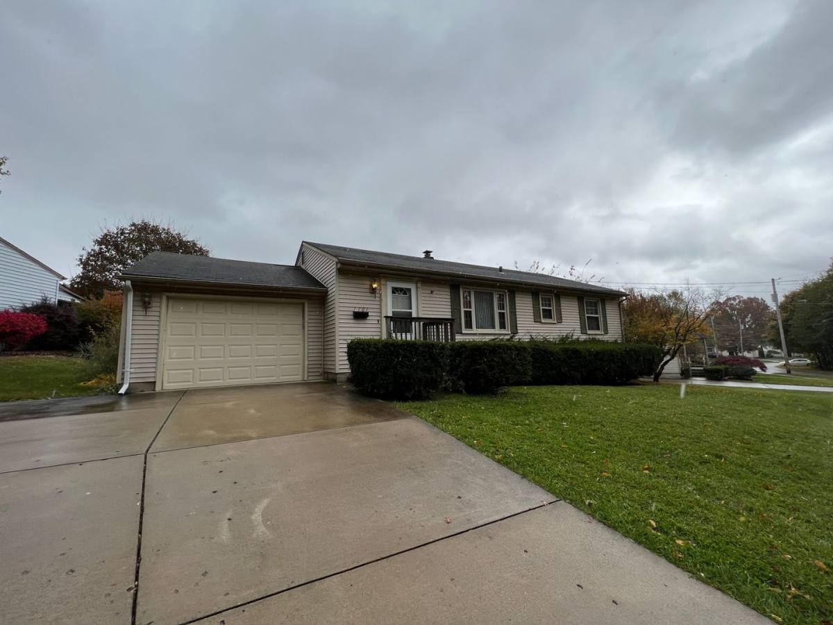 House for rent at 1101 Park Ave, Girard, OH 44420