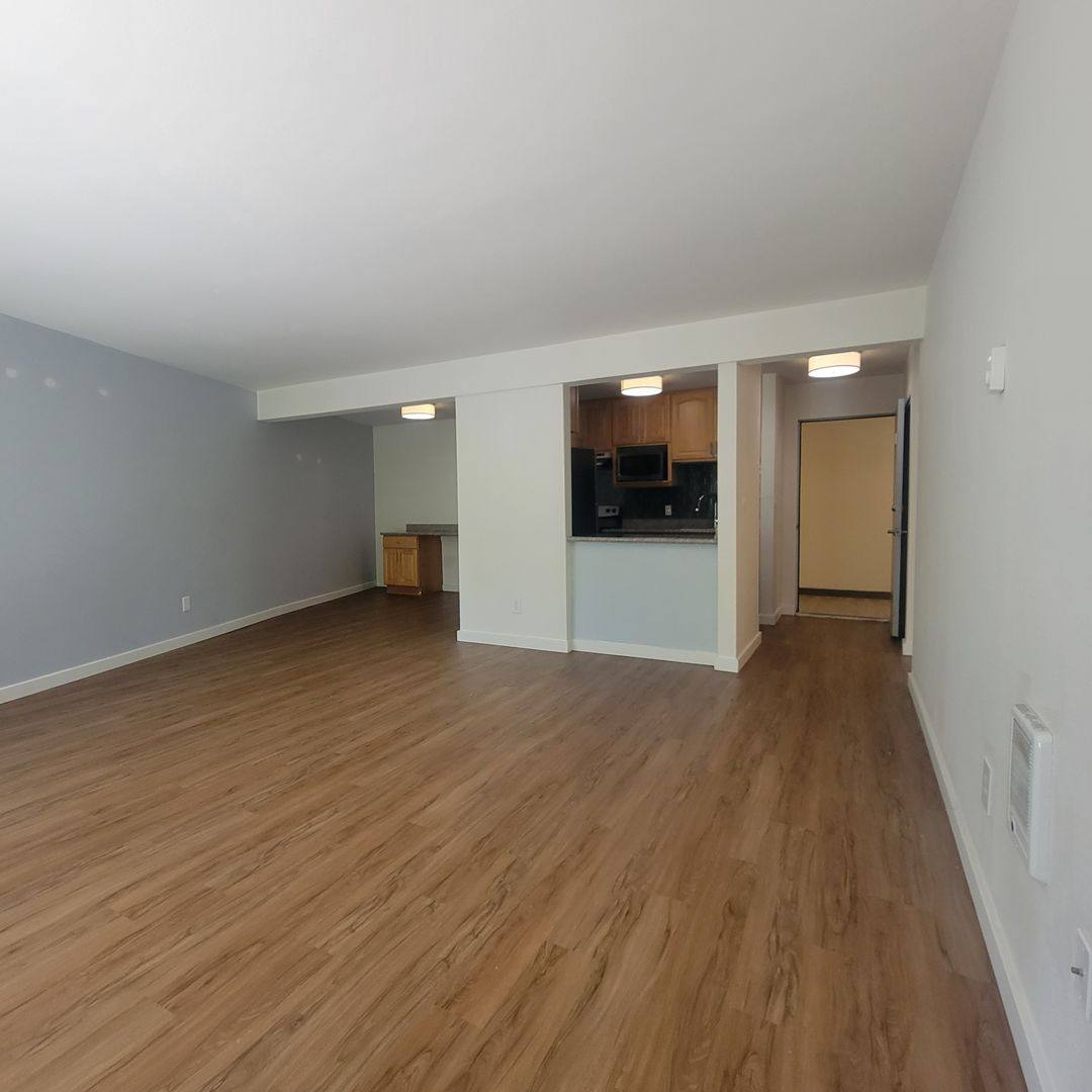 Apartment for rent at 9447 166th Ave NE, Redmond, WA 98052