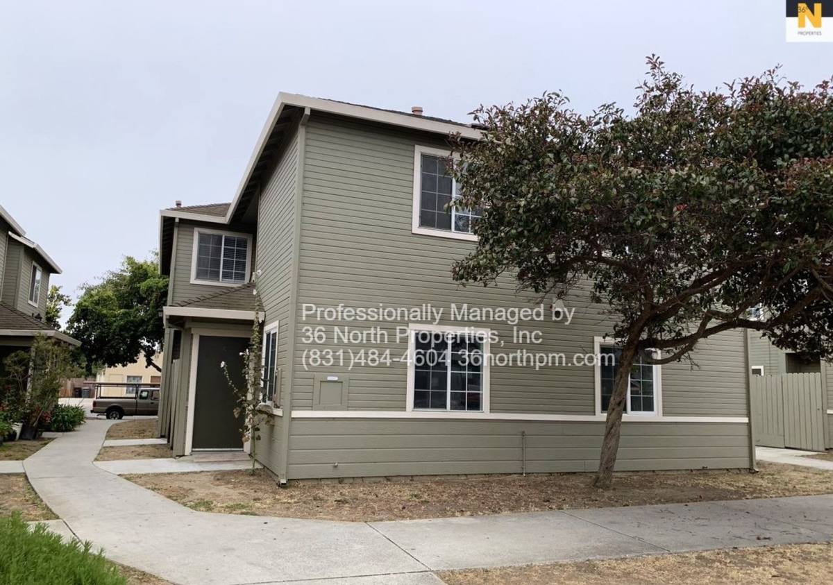 Apartment for rent at 901-909-917 E Market St, Salinas, CA 93905