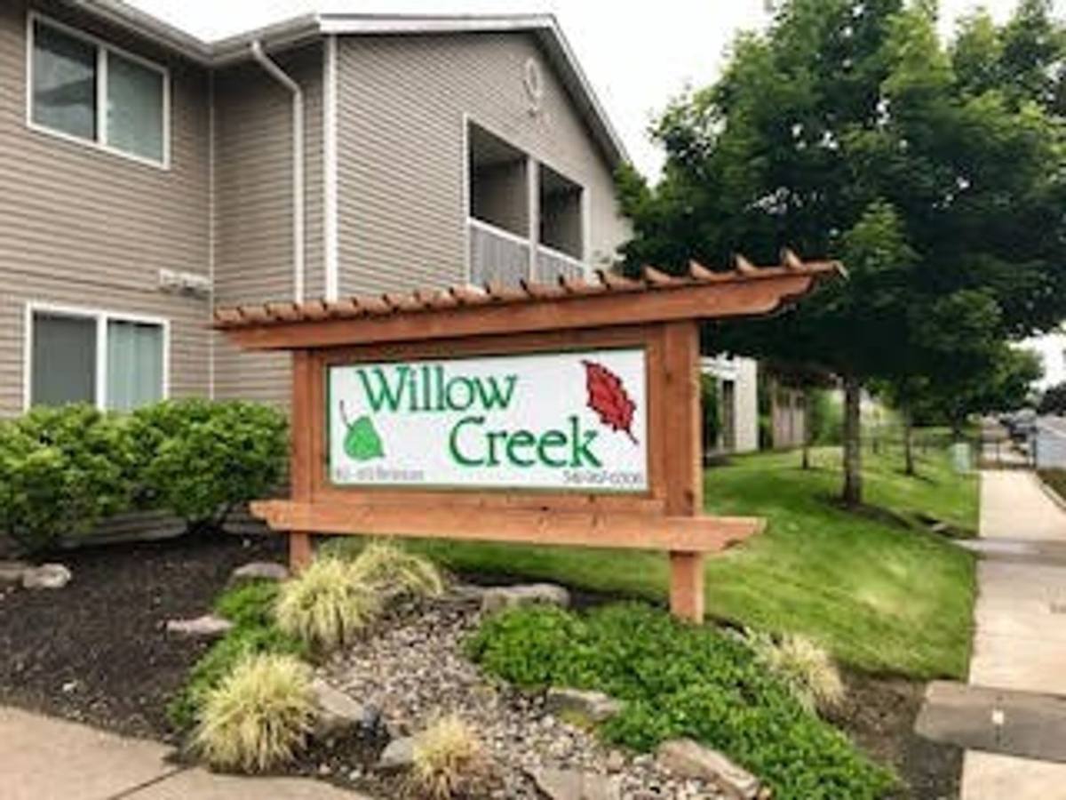 Apartment for rent at 872 Belmont Ave SW, Albany, OR 97321