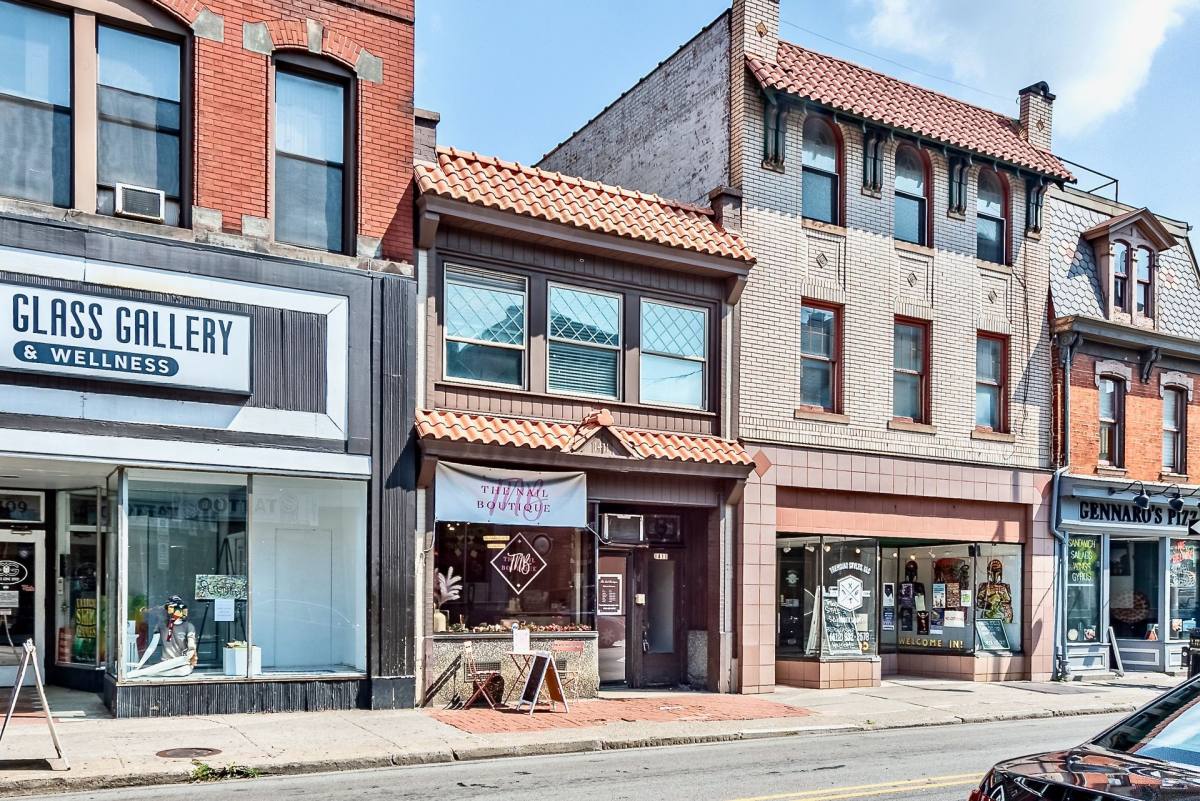 Apartment for rent at 1411 E Carson St, Pittsburgh, PA 15203