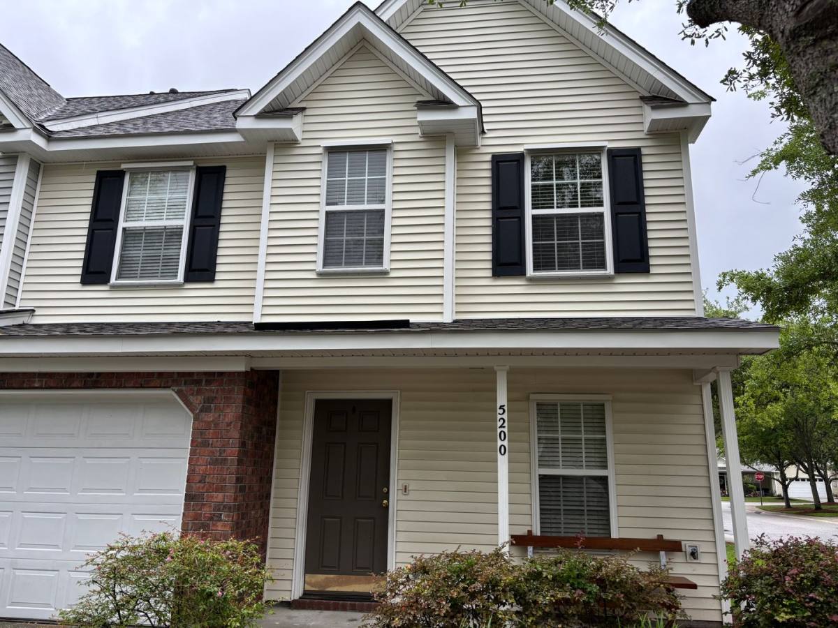 Townhouse for rent at 5200 Fernland Way, North Charleston, SC 29420