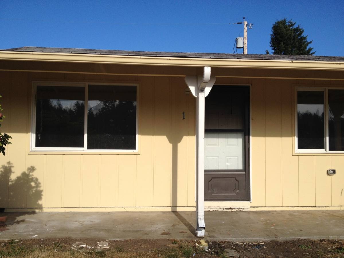 Apartment for rent at 9112 336th St S, Roy, WA 98580