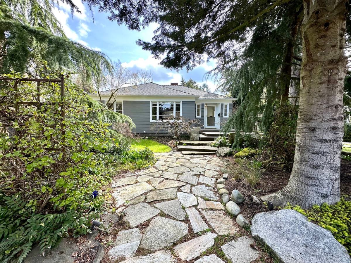 House for rent at 13218 4th Ave NW, Seattle, WA 98177