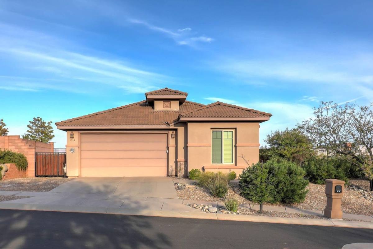House for rent at 1960 N Jones Ranch Rd, Washington, UT 84780