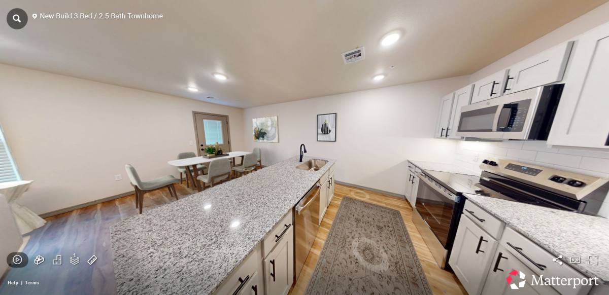 Reserve on 29th Townhomes, 9675 SW 29th St, Oklahoma City, OK 73179 - Townhouse for Rent - Image 2