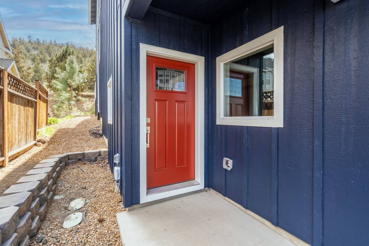 Apartment for rent at 1773 Lotus Dr, Bend, OR 97701