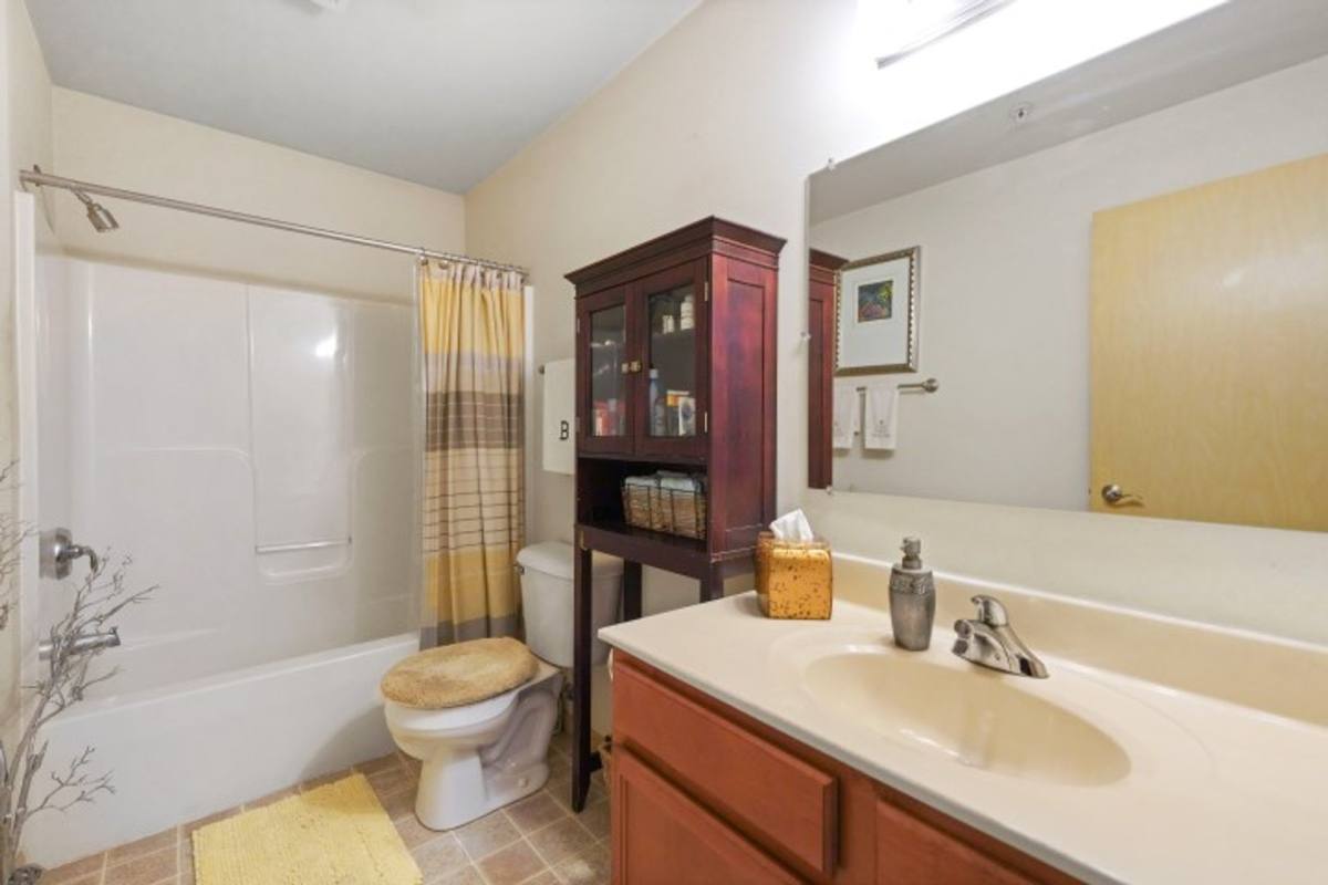 Apartment for rent at 5046-5050-5054 Siggelkow Rd, Madison, WI 53718