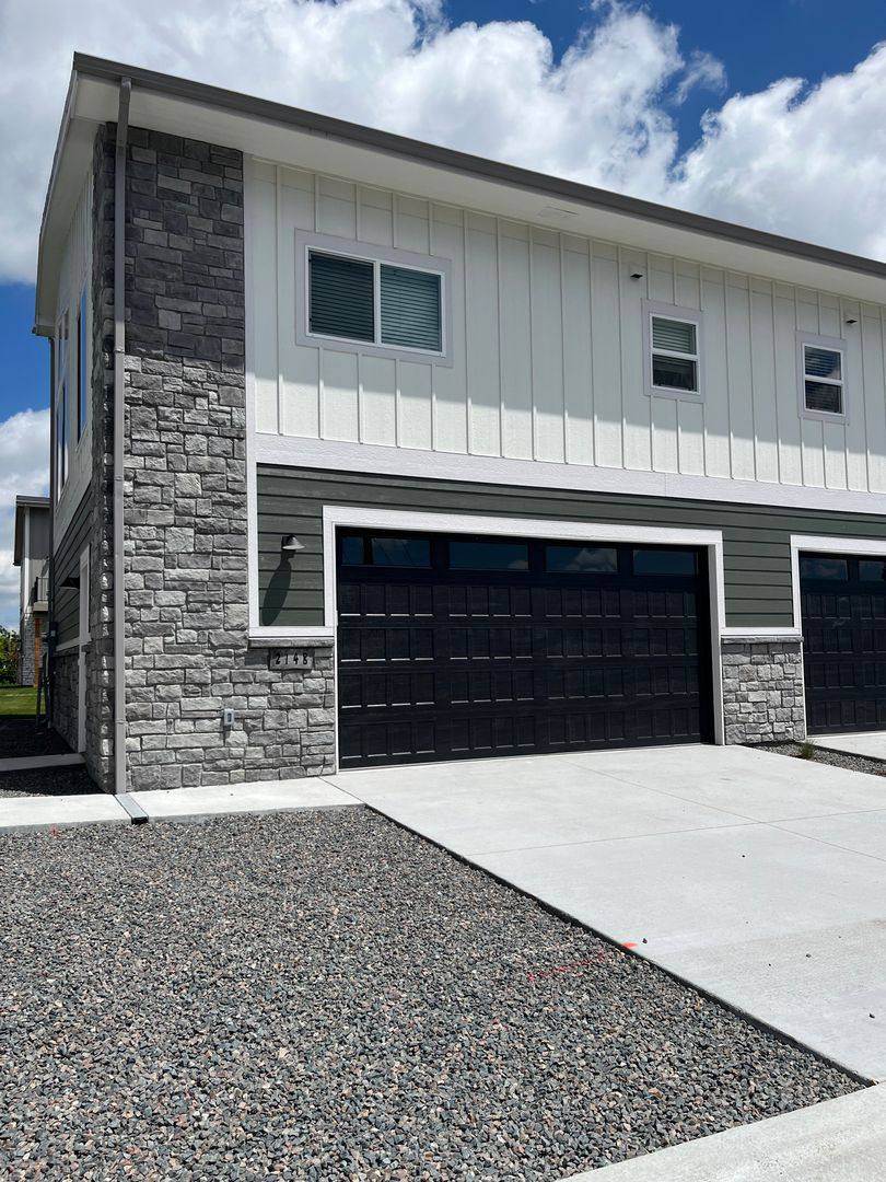 Apartment for rent at 214 Miller Lane, Cheyenne, WY 82009