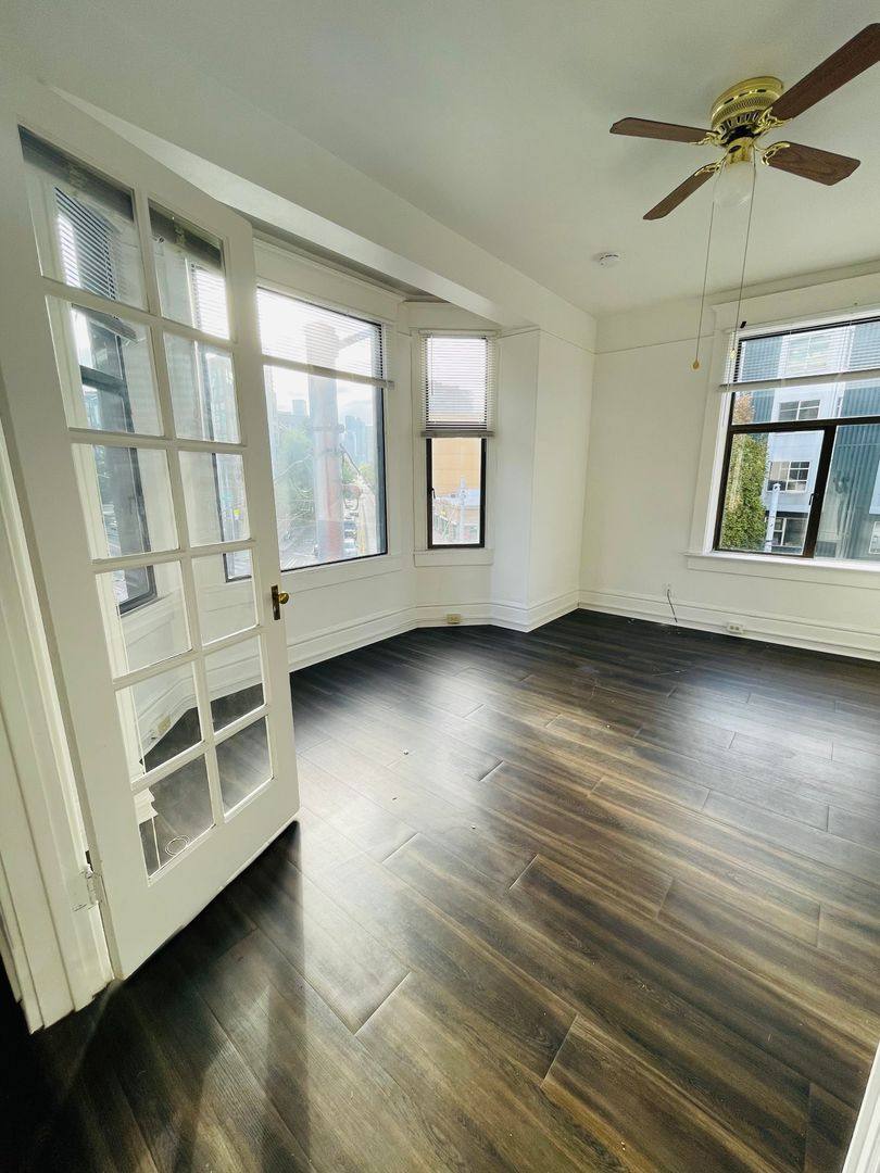 Apartment for rent at 107 1st Ave N, Seattle, WA 98109