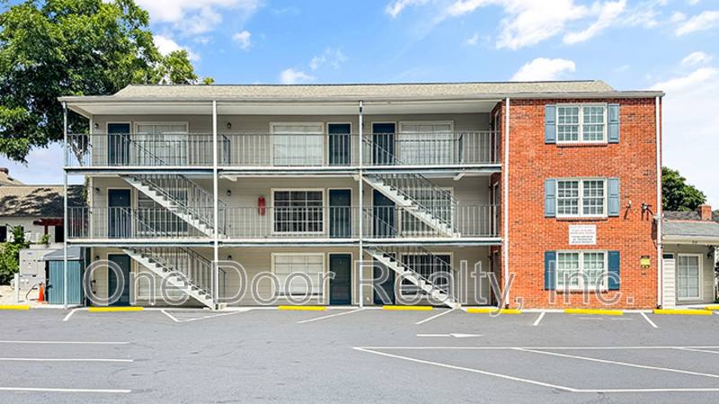 Apartment for rent at 732 Scotland St #4, Williamsburg, VA 23185