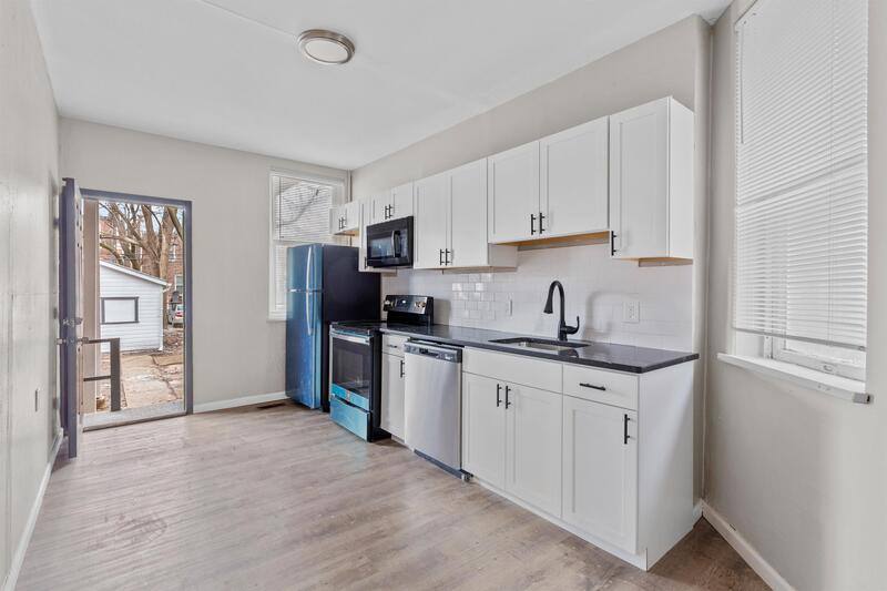 Apartment for rent at 2649 California Ave #1FL, Saint Louis, MO 63118