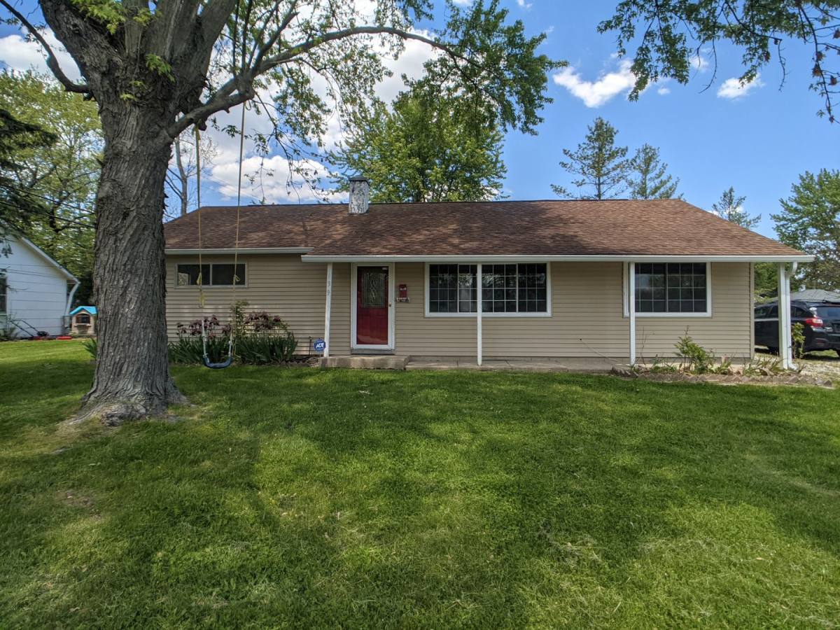 House for rent at 139 Totten Dr, Greenwood, IN 46143