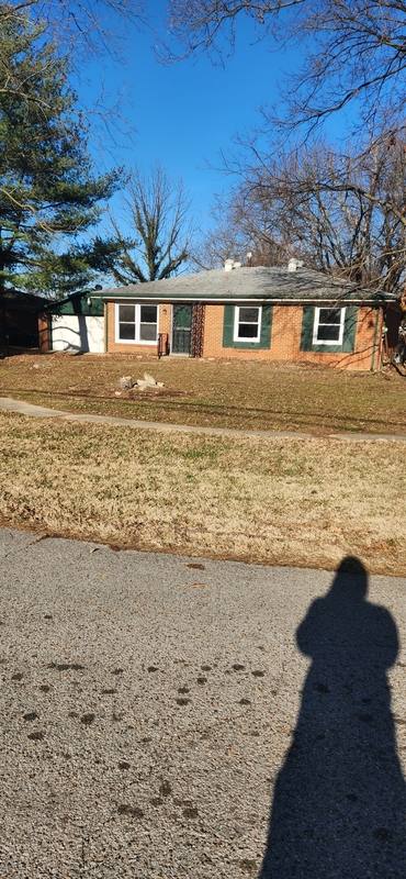 House for rent at 5211 General Lane, Louisville, KY 40218