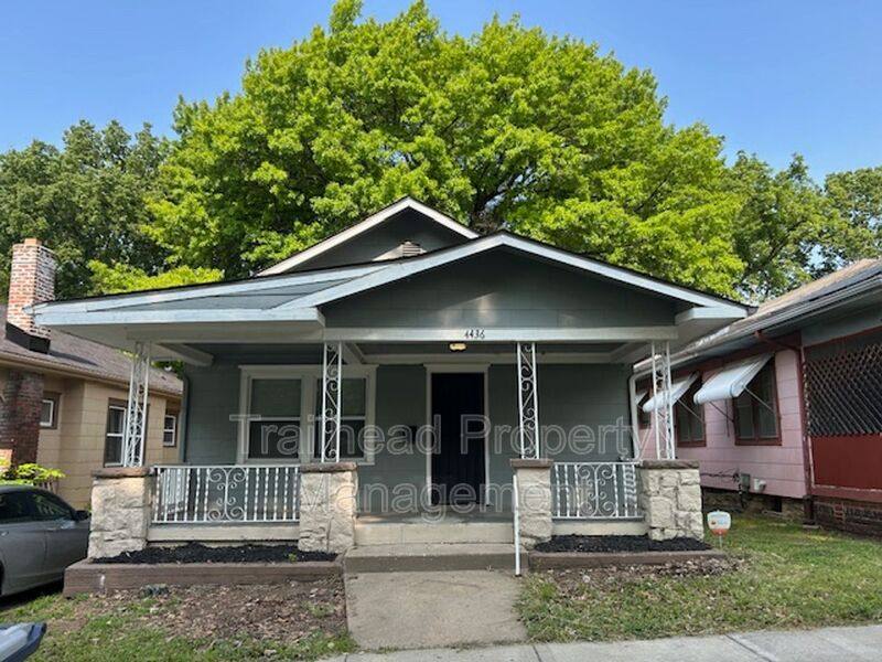 House for rent at 4436 Flora Ave, Kansas City, MO 64110